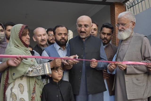 Jinnah Elite Library opens in Jinnah Town