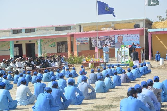Career counselling and school visits