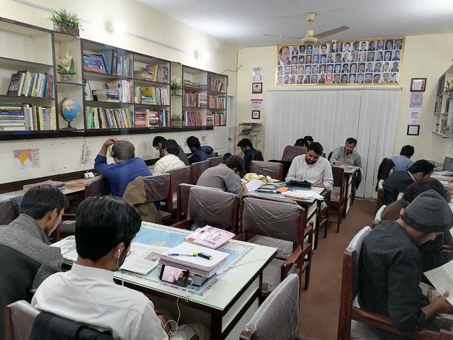 A day in the Jinnah Town library